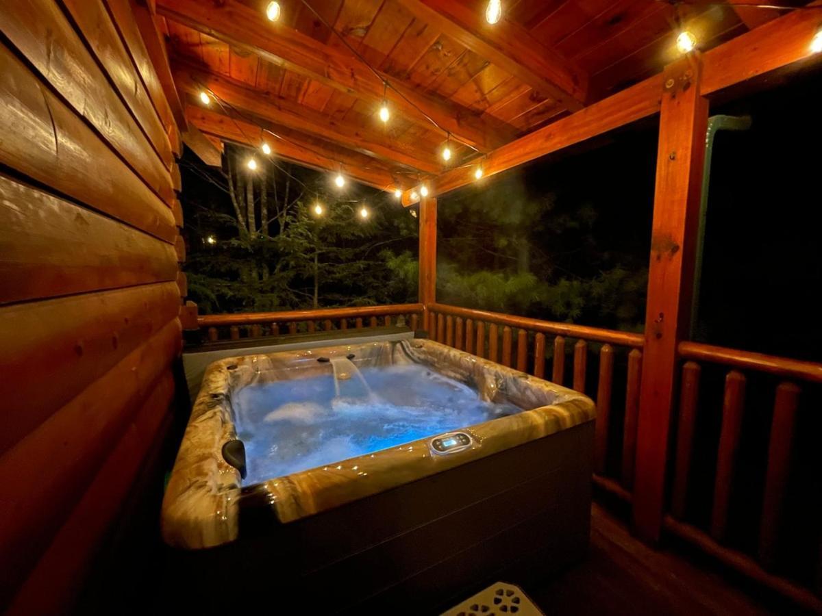 Elegant & Cozy Cabin Near Pigeon Forge เซอเวียร์วีล ภายนอก รูปภาพ