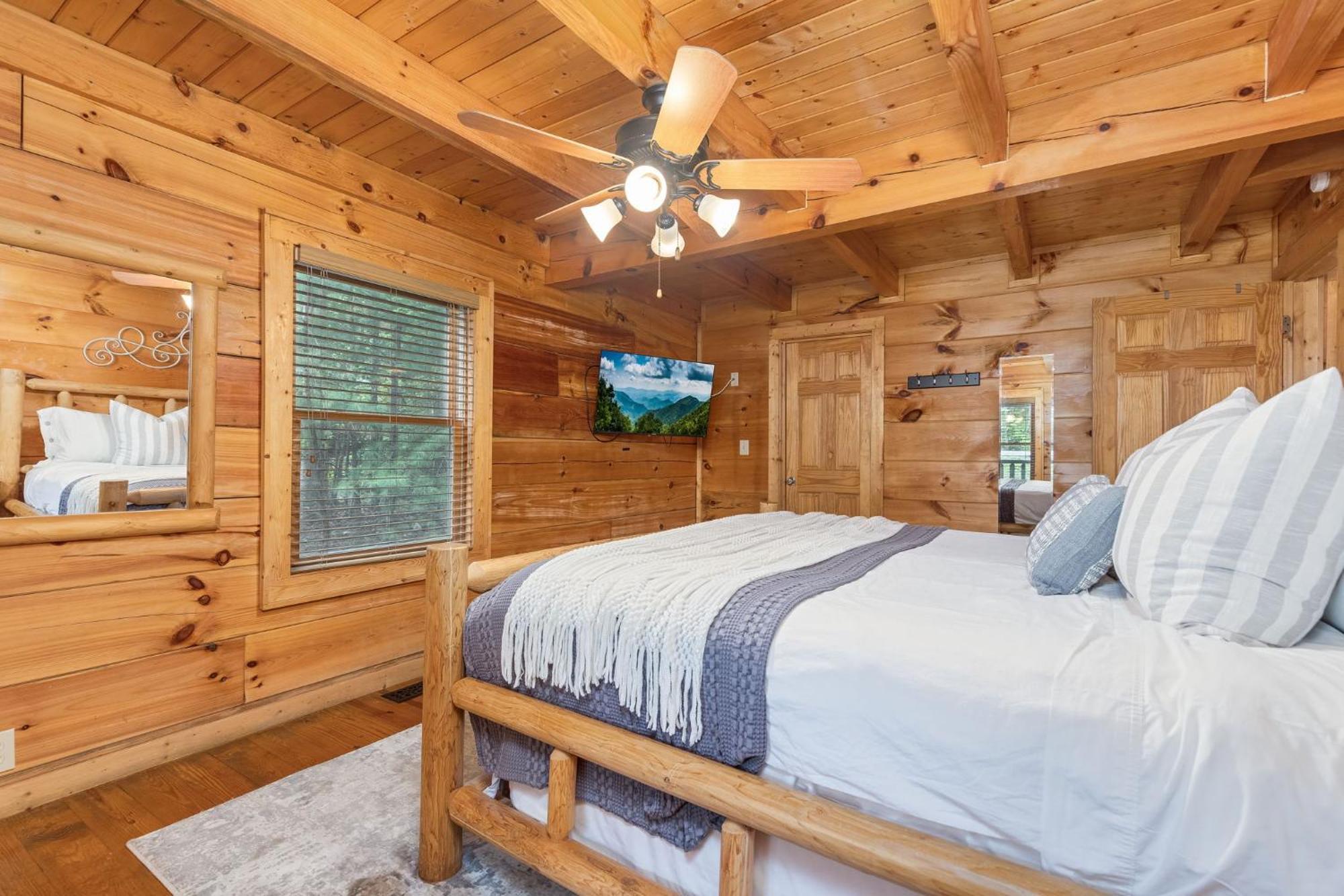 Elegant & Cozy Cabin Near Pigeon Forge เซอเวียร์วีล ภายนอก รูปภาพ