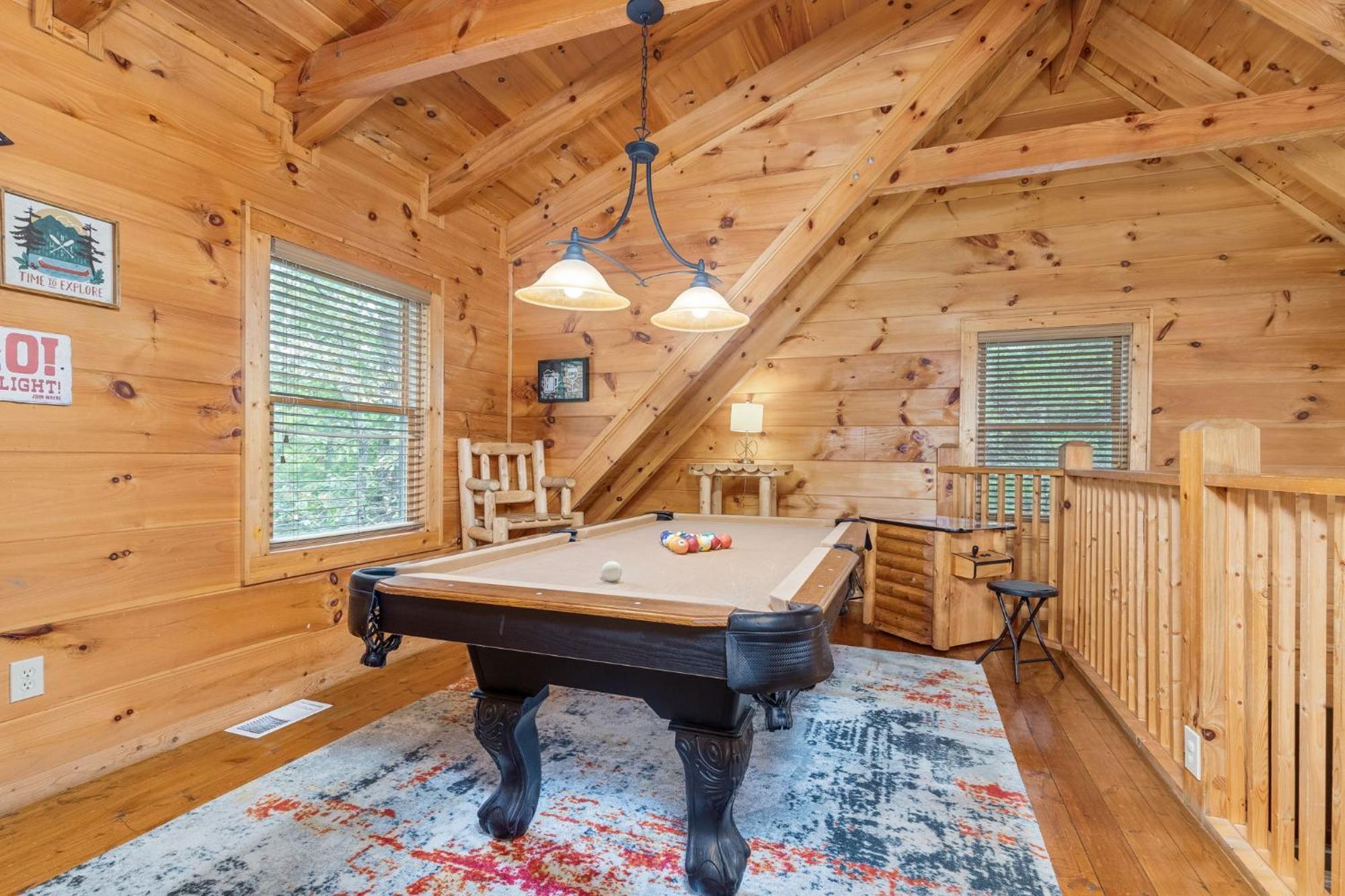 Elegant & Cozy Cabin Near Pigeon Forge เซอเวียร์วีล ภายนอก รูปภาพ