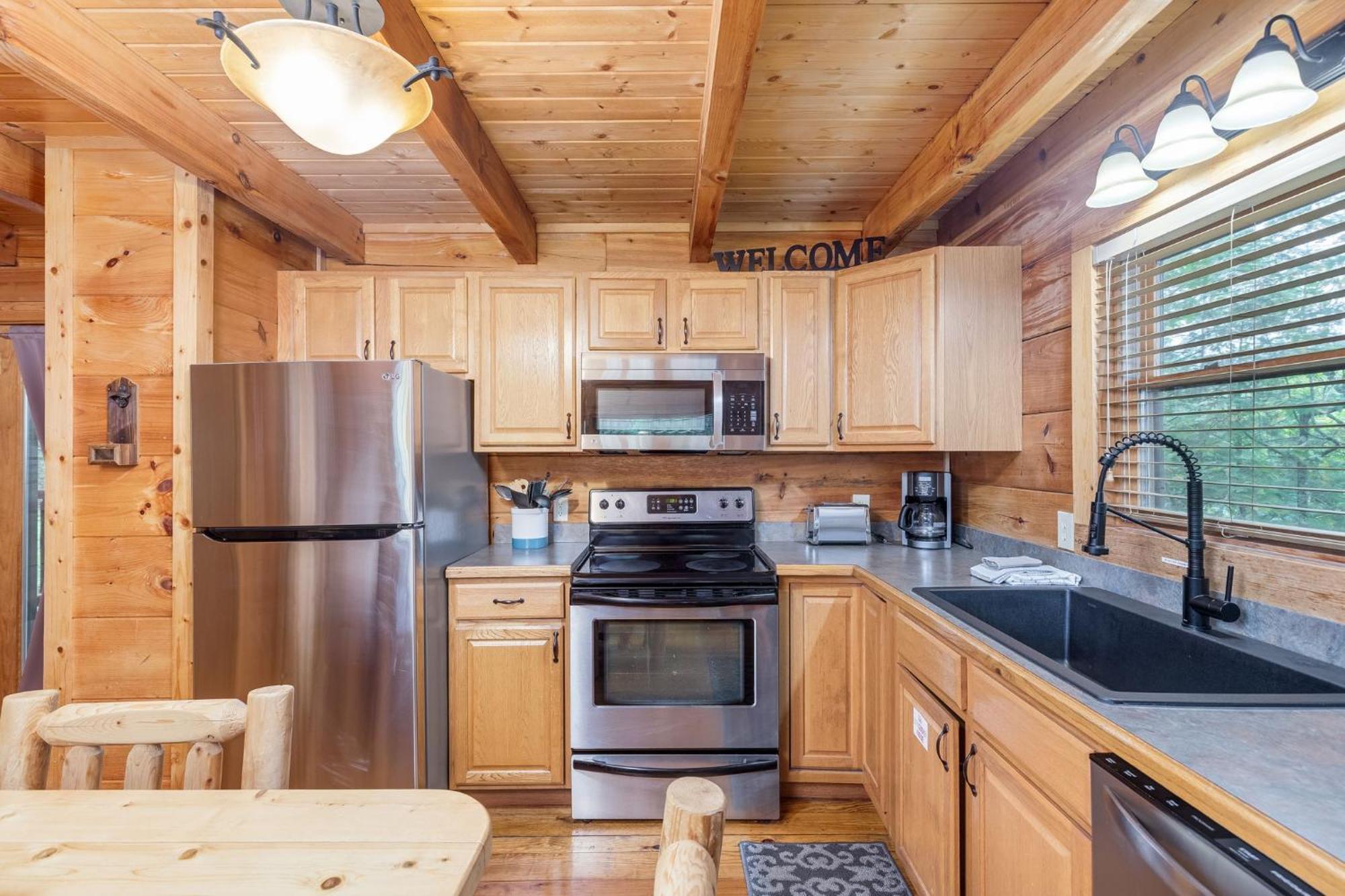 Elegant & Cozy Cabin Near Pigeon Forge เซอเวียร์วีล ภายนอก รูปภาพ