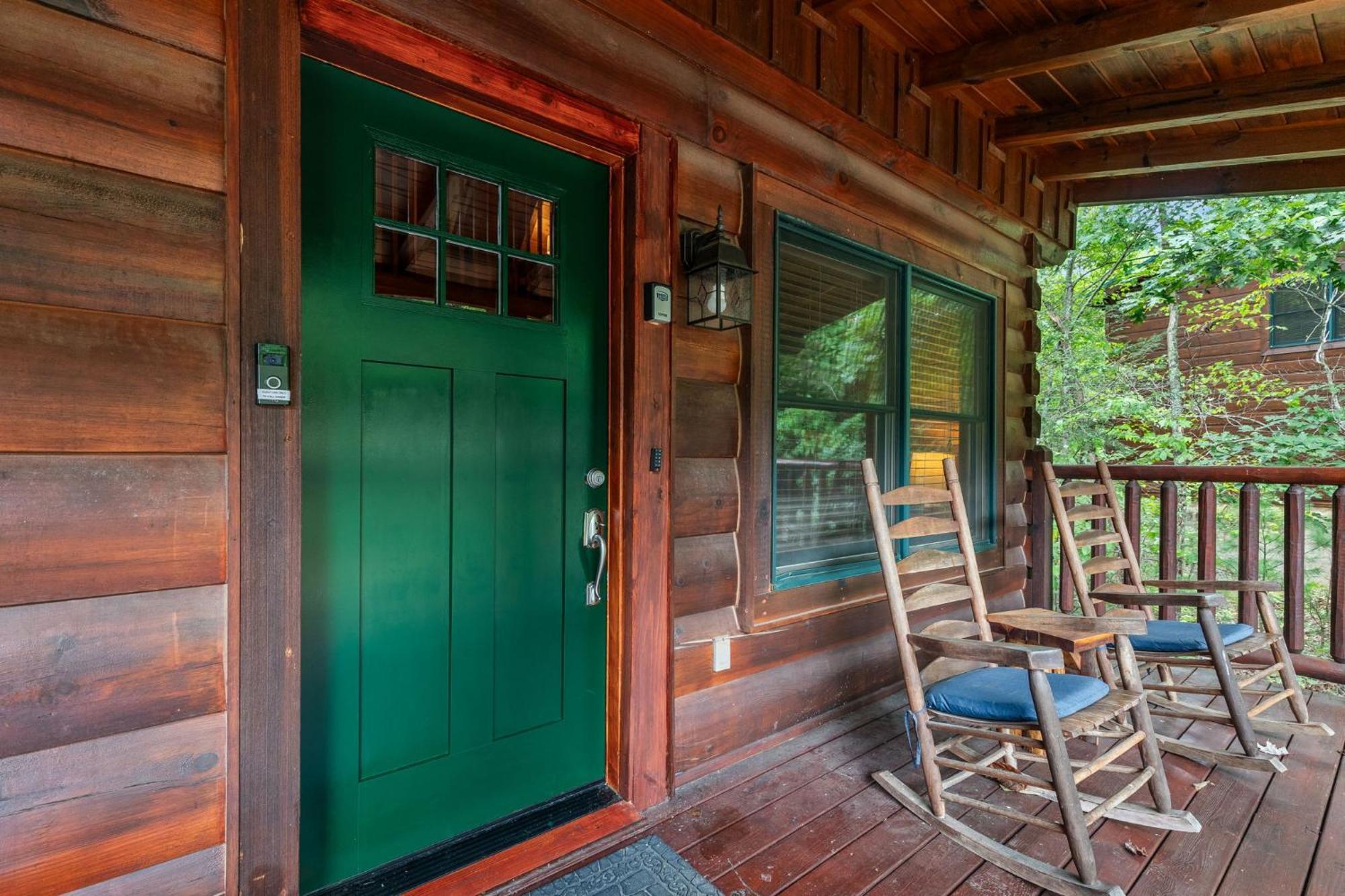 Elegant & Cozy Cabin Near Pigeon Forge เซอเวียร์วีล ภายนอก รูปภาพ