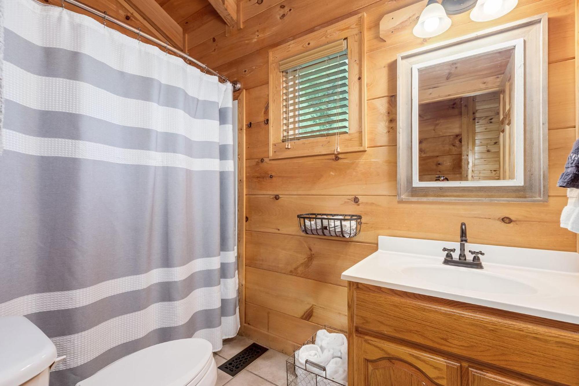 Elegant & Cozy Cabin Near Pigeon Forge เซอเวียร์วีล ภายนอก รูปภาพ