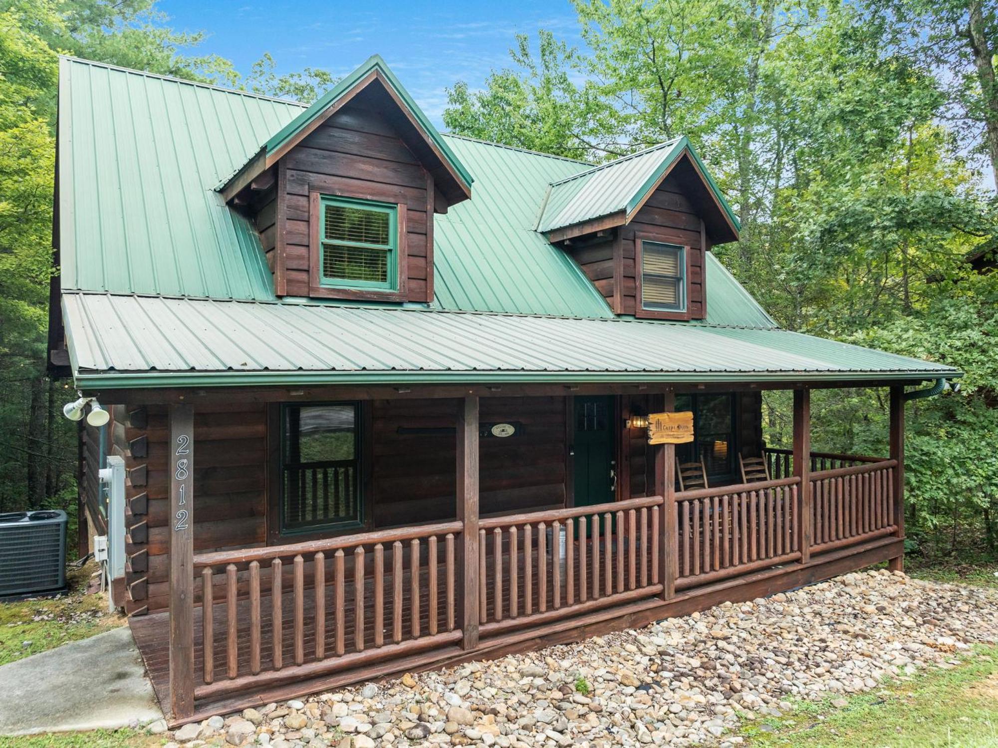 Elegant & Cozy Cabin Near Pigeon Forge เซอเวียร์วีล ภายนอก รูปภาพ
